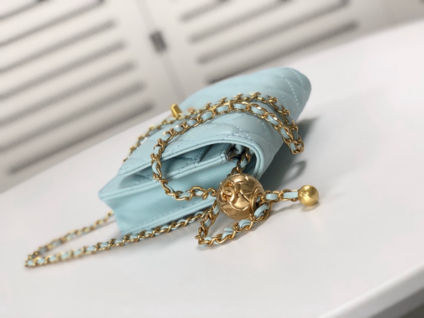 シャネルバッグ素材ディテール